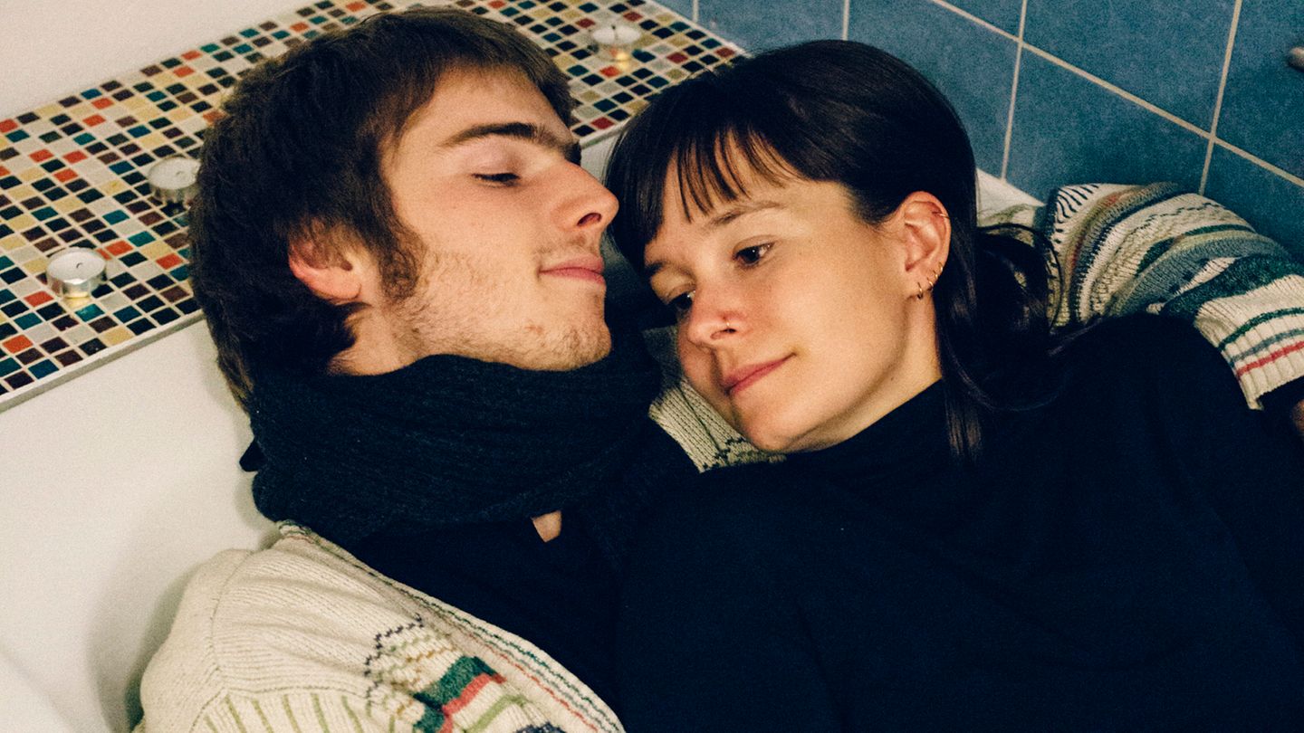 Amelie, 30, Architektin, und Philipp, 25, Auszubildender
