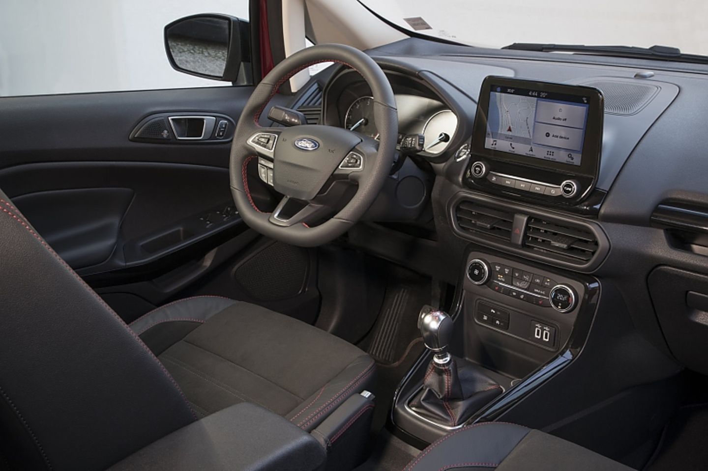 Das neue Cockpit des Ford Ecosport 1.5 TDCi AWD