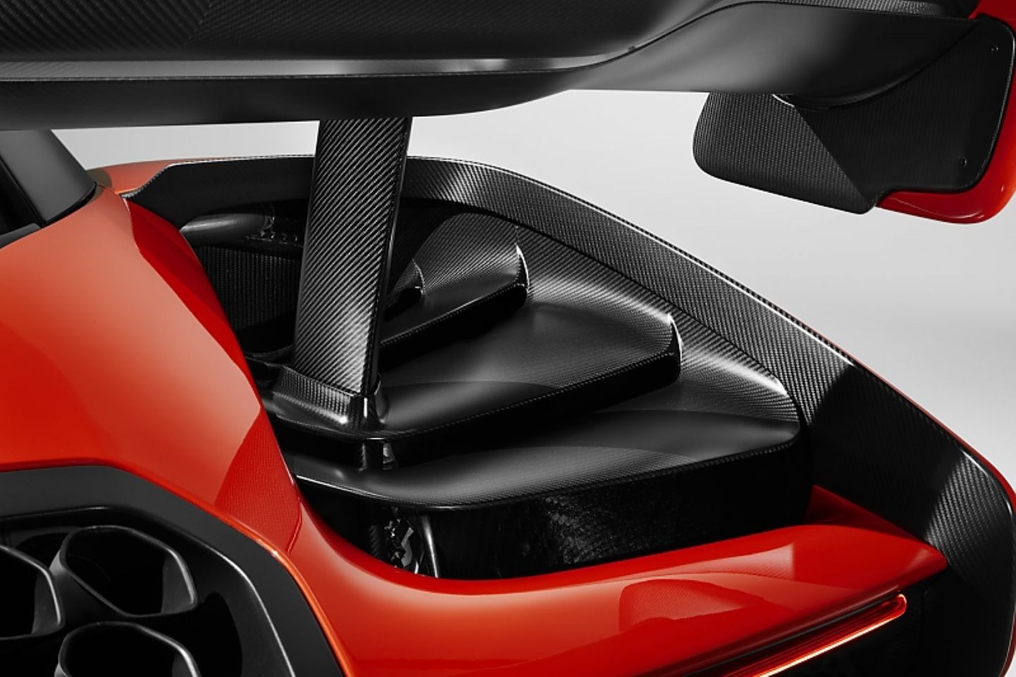 McLaren Senna - Aerodynamik ist bei weit über 300 km/h alles