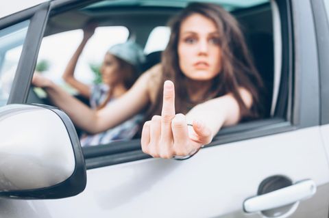 Wegen Nichtigkeit auf 180 – Wie geht man cool mit Aggro-Pöblern um?