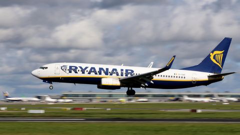 Eine Boeing 737 des irischen Billigfliegers Ryanair in Dublin