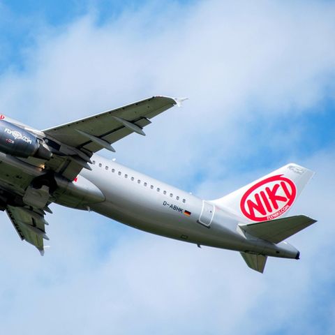 Ein Flugzeug der Airline Niki: Lufthansa hat sein Angebot für das Unternehmen zurückgezogen
