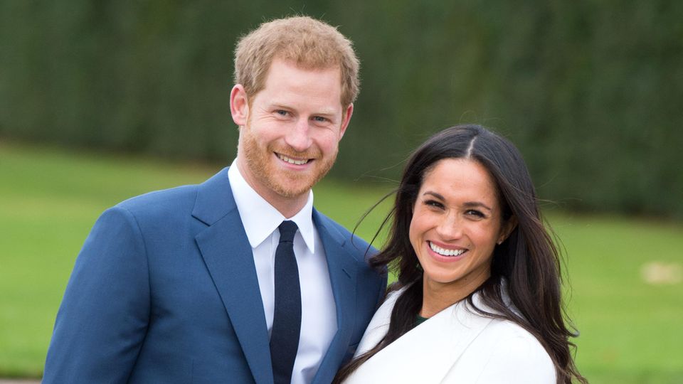 Prinz Harry und Meghan Markle strahlen kurz nach ihrer Verlobung