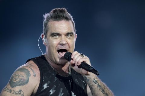 Robbie Williams singt auf seinem Konzert in Zürich