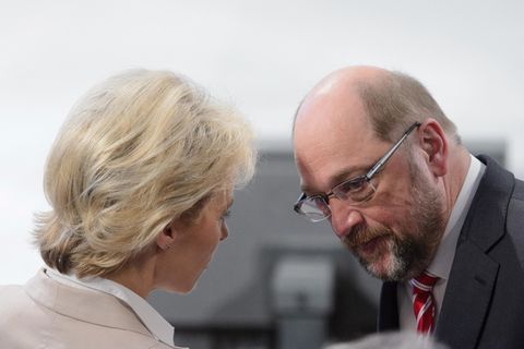 VErteidigungsministerin von der LEyen mit SPD-Chef Martin Schulz