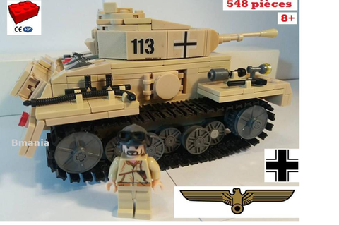 Eine Legofigur in Wehrmachtsuniform auf Ebay