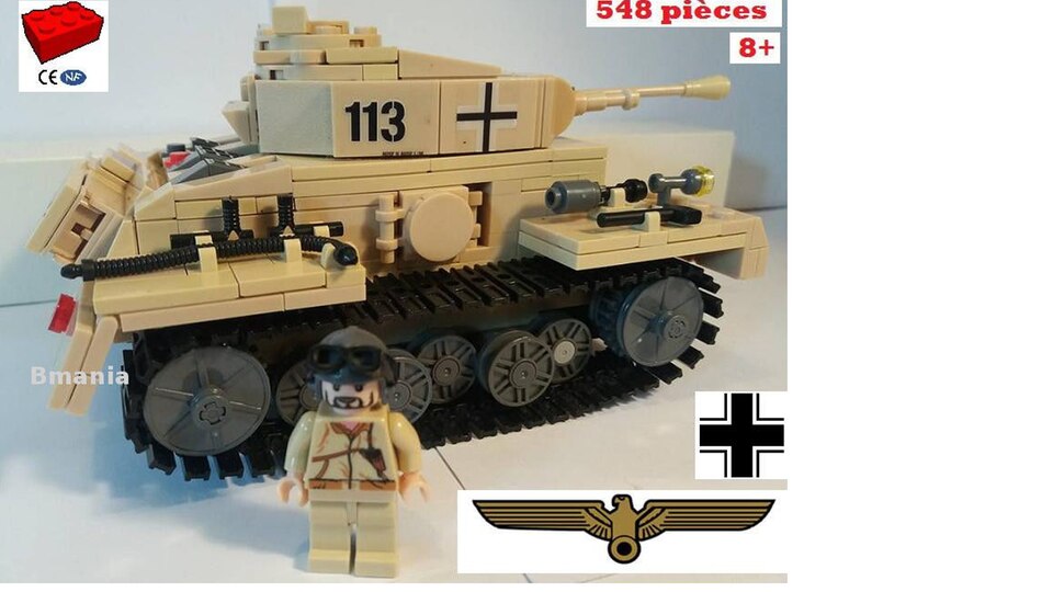 Eine Legofigur in Wehrmachtsuniform auf Ebay