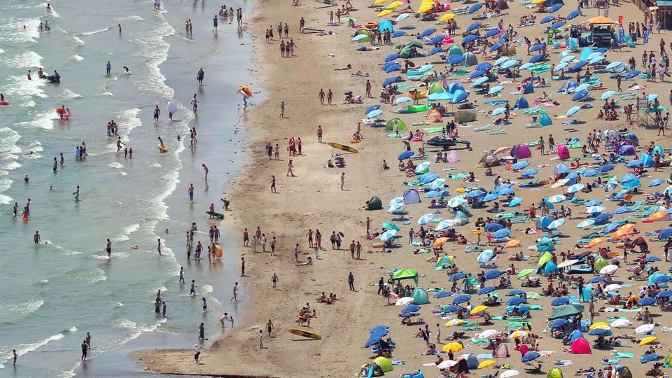 Die deutschen sehen sich im Urlaub nach Sommer, Sonne und Sicherheit.