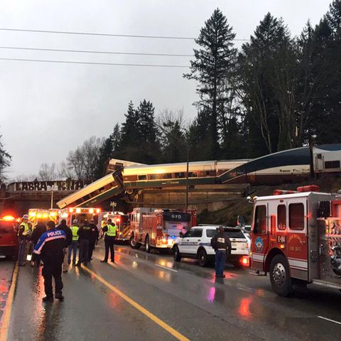 Im Amtrak-Zug 501 sollen mehr als 80 Menschen gewesen sein