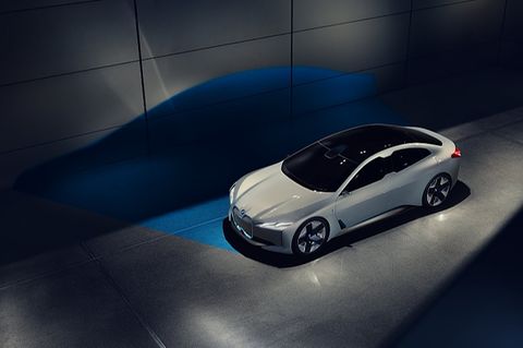 BMW i Vision Dynamics - Star auf der IAA 2017