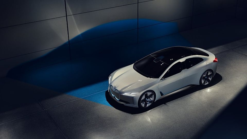 BMW i Vision Dynamics - Star auf der IAA 2017