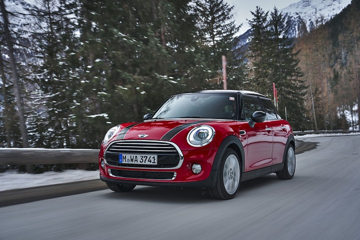 Mini Cooper D mit Doppelkupplungsgetriebe - über 200 km/h schnell