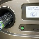 Platz 4: Defekte Leergut-Automaten  Wenn der Pfandautomat nicht funktioniert, steht man mit seiner Tüte voller Leergut blöd da.