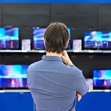 Platz 14: Fehlende Beratung  Wenn man schon den stationären Handel dem Onlineklick vorzieht, sollte man auch persönlich beraten werden.