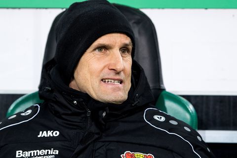 Schwalbe vom Trainer: Heiko Herrlich hebt ab