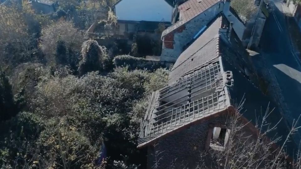 Nahe Paris: Goussainville: 1973 stürzt ein Flugzeug in das Dorf - dann ändert sich alles Nahe Paris: Goussainville: 1973 stürzt ein Flugzeug in das Dorf - dann ändert sich alles