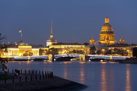 St. Petersburg: Selbstgebauter Sprengsatz verletzt neun Menschen in Einkaufszentrum