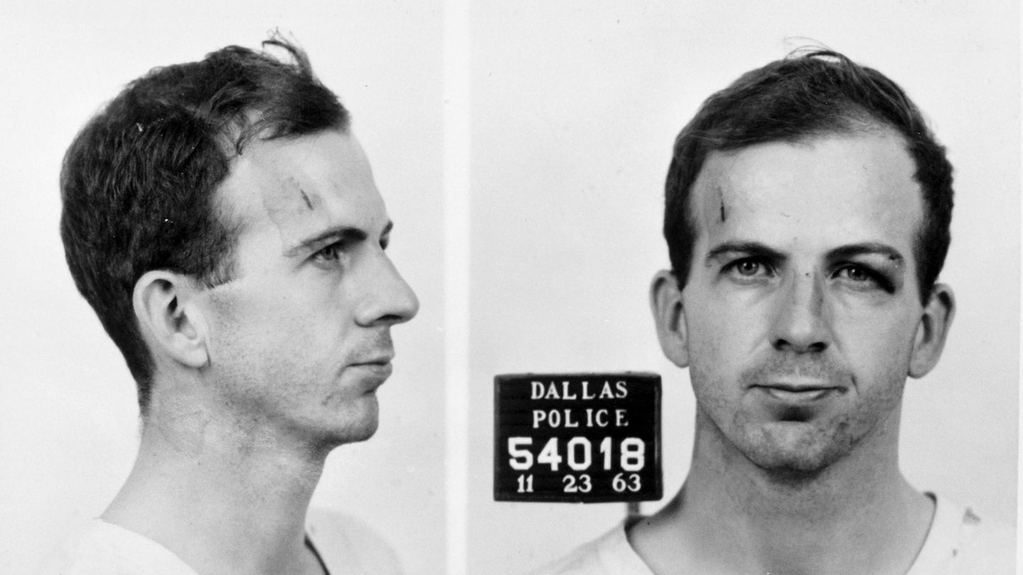 Lee Harvey Oswald wurde ermordet, bevor ein Prozess endgültig beweisen konnte, dass er alleine für das Attentat auf US-Präsident John F. Kennedy verantwortlich war