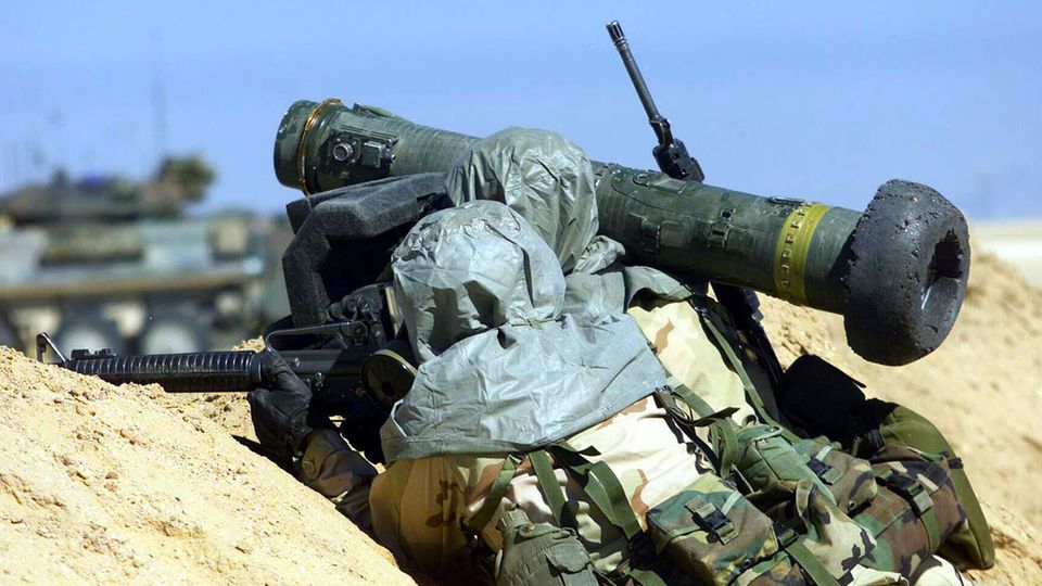 Die Rakete benötigt kein Dreibein für einen festen Stand.