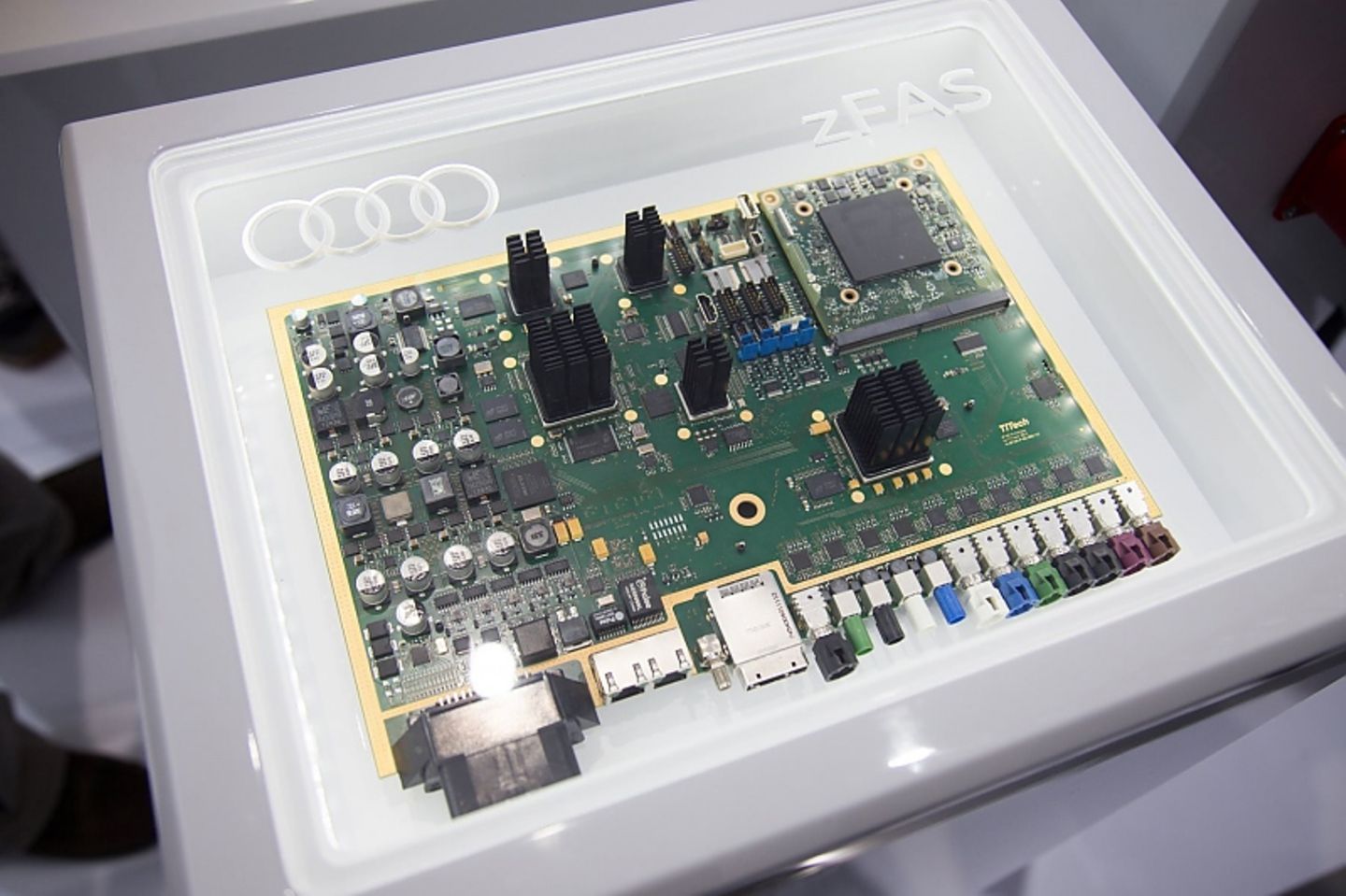 Audis zentrales Steuergerät für das autonome Fahren (zFAS)
