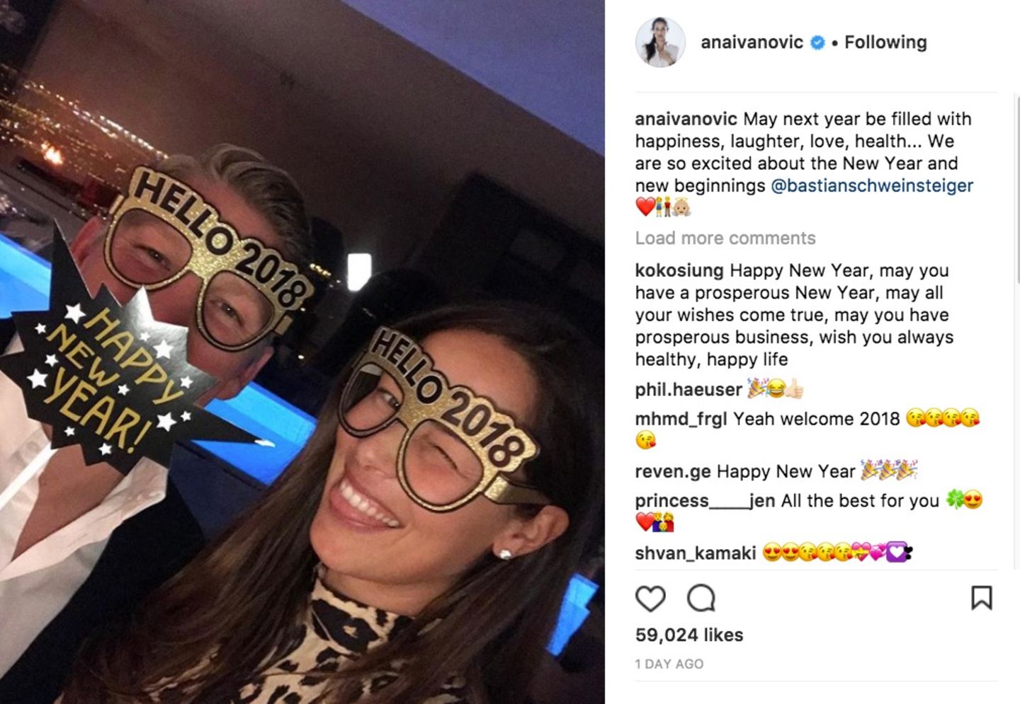 Bastian Schweinsteiger und Ana Ivanovic tragen lustige Jahresend-Brillen