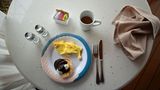Frühstück mit Überraschungen    "Im bedienten Restaurant, in das wir ab dem dritten Tag jeden Morgen hingingen, haben wir bis zum Schluss nicht einmal das bekommen, was wir bestellt hatten. War irgendwie auch lustig. So wurde man jeden Morgen überrascht", schreibt User Michael.