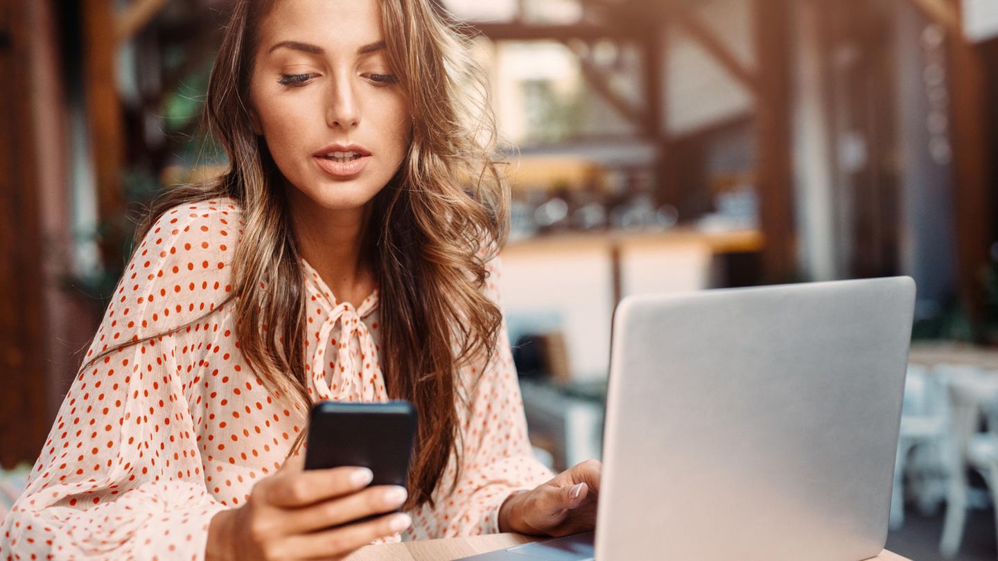 Apps Smartphone lauschen iPhone Android