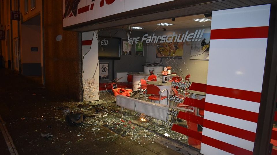 Nachrichten Deutschland: Unfall Mönchengladbach Nachrichten Deutschland: Unfall Mönchengladbach