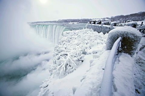 Niagara-Fälle sind vereist