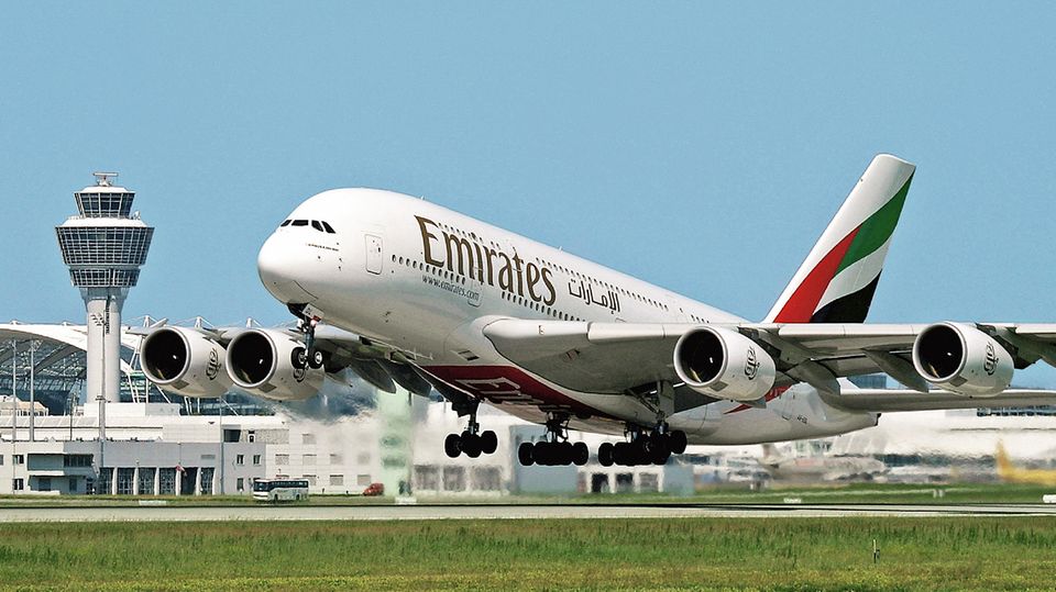 Airbus A30 Emirates