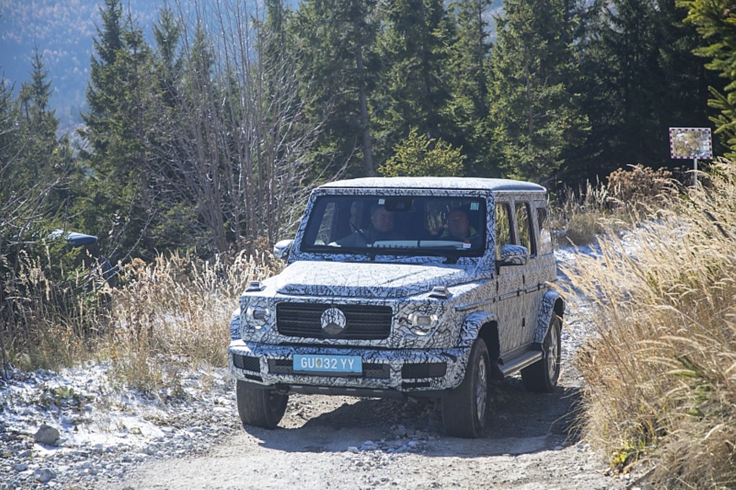 Mercedes G-Klasse 2018 - drei Sperren, Starrachse und Leiterrahmen
