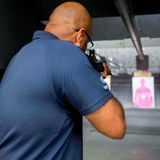 Die AR-15 ist keine Waffen für Scharfschützen - aber auf Distanzen bis zu 200 Meter trifft die Waffe präzise.