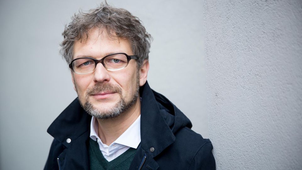 Volker Weiß - Historiker und Publizist, Experte Neue Rechte Der Historiker und Publizist Volker Weiß im Portrait