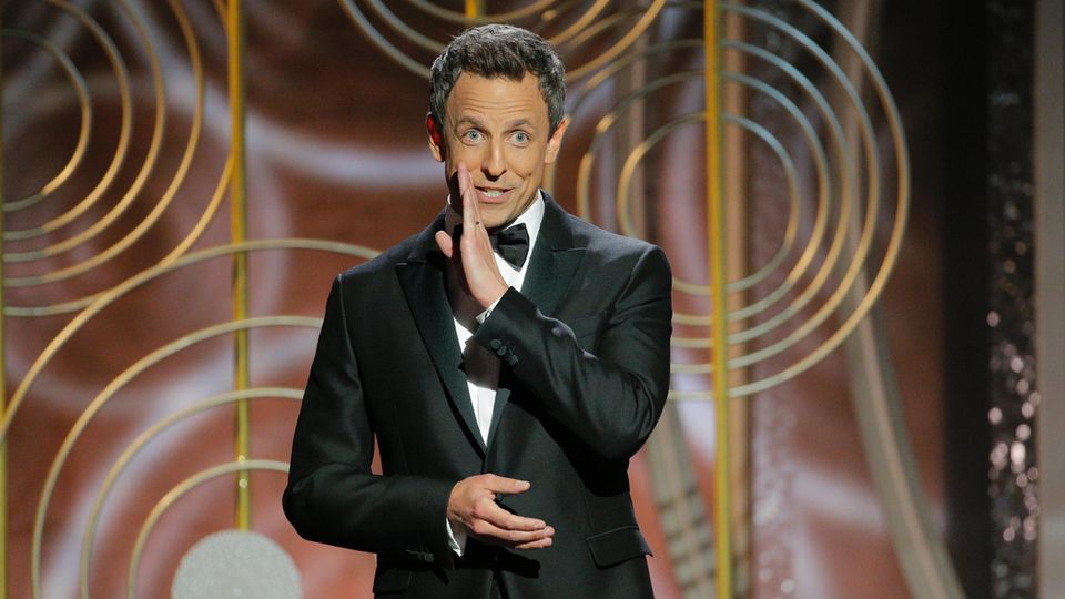 So witzig veräppelt Seth Meyers in seiner Eröffnungsrede der Golden Globes Weinstein und Trump