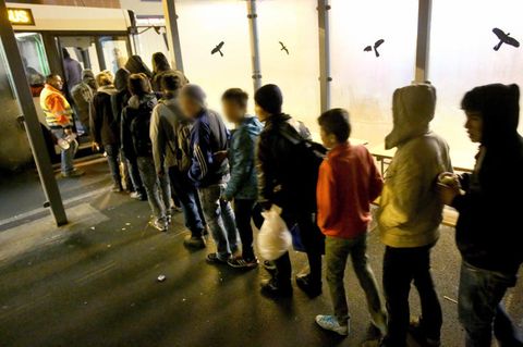 Flüchtlingskinder in einer Transitzone in Rostock (Symbolbild)