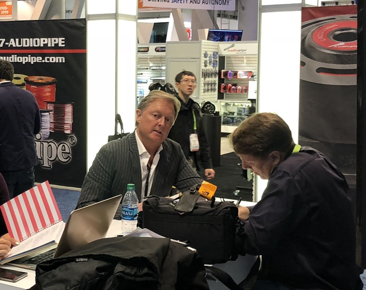 Henrik Fisker auf der CES