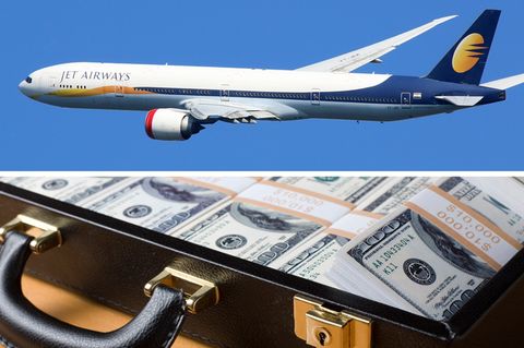 Eine Stewardess von Jet Airways wurde beim Schmuggel von großen Mengen Bargeldes erwischt.