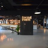 Das Good Hotel will Gutes tun und gibt einem Teil der Angestellten eine zweite Chance: Hinter Rezeption und Tresen stehen Menschen, die lange arbeitslos waren und so zurück ins Berufsleben finden.