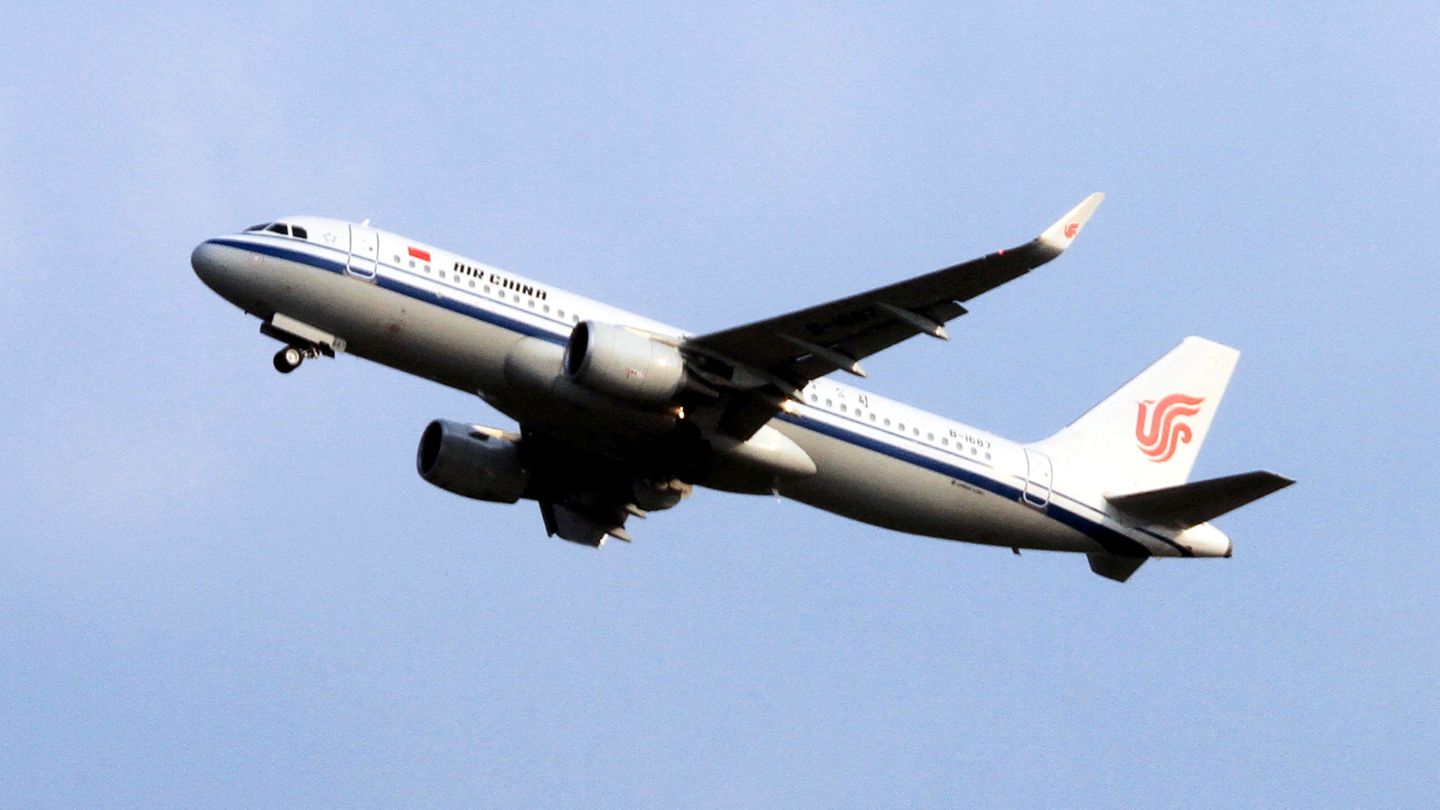 Airbus 320 der Fluggesellschaft Air China