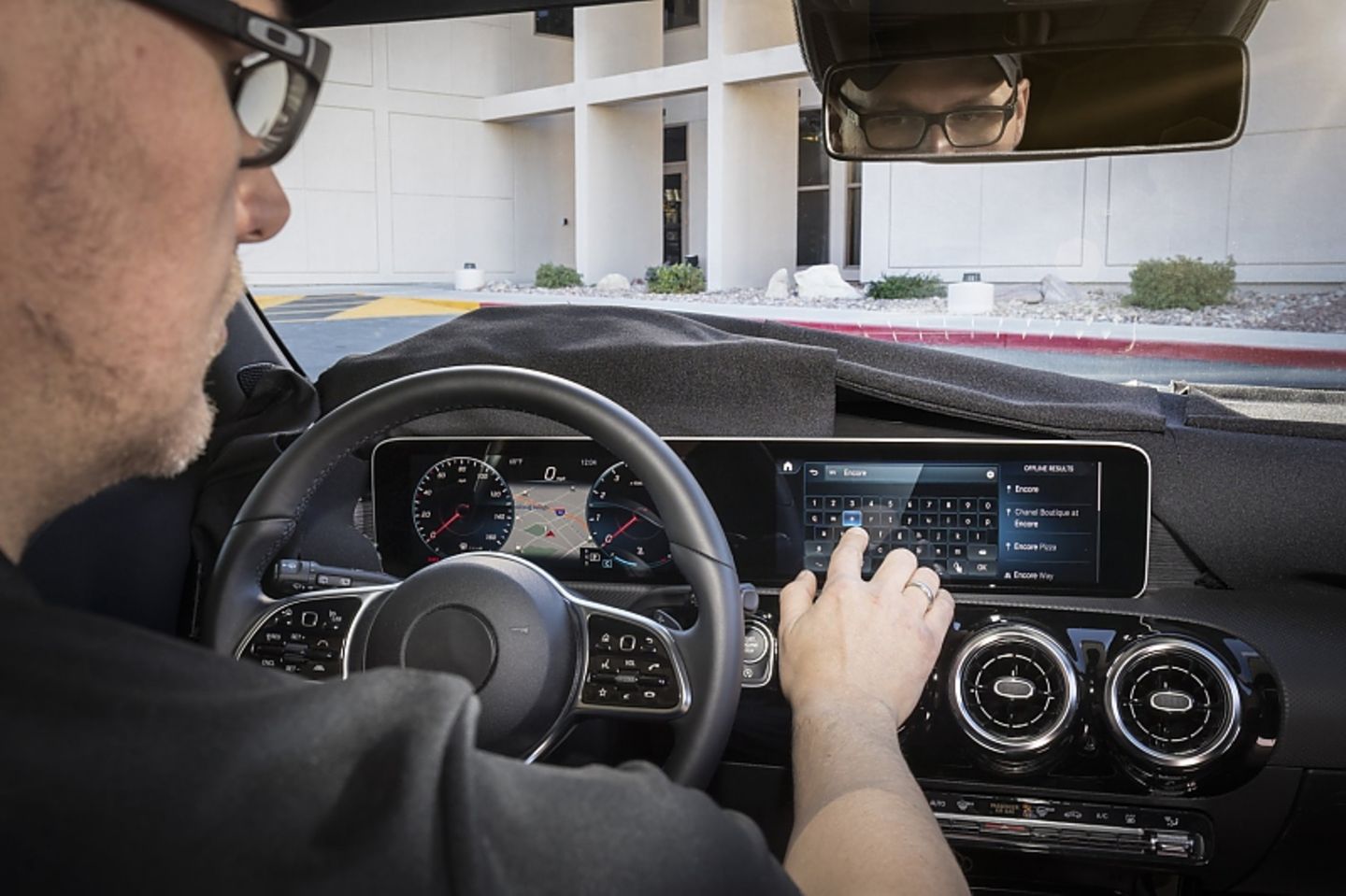 Das neue Bedienkonzept der Mercedes A-Klasse 2018