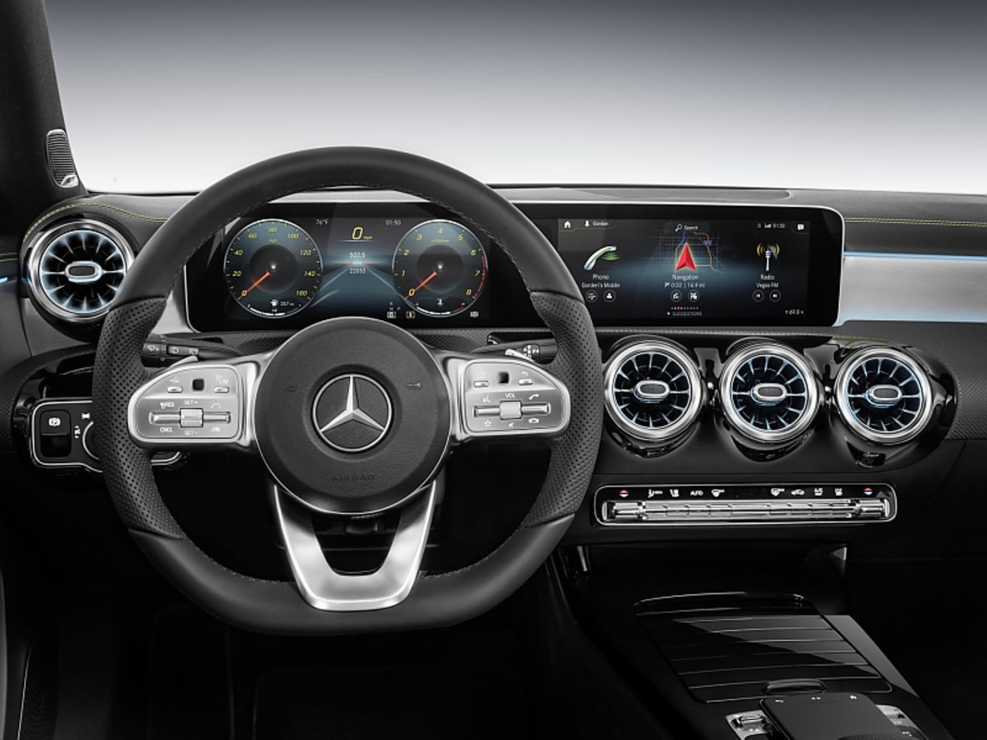 Das Cockpit der neuen Mercedes A-Klasse
