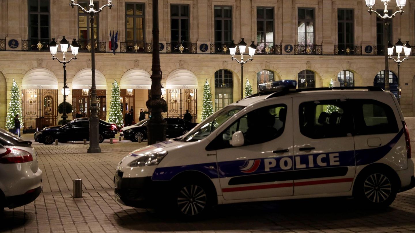Polizeieinsatz im Ritz: Bewaffnete haben das Luxushotel überfallen
