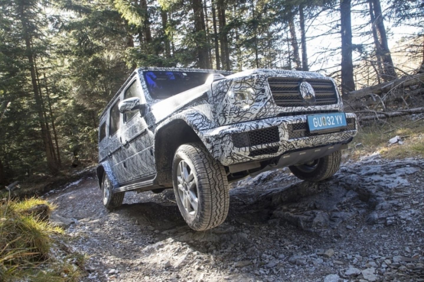 Die neue Mercedes G-Klasse steht endlich ungetarnt da