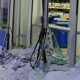 Die Tür wurde eingedückt, das Haus blieb aber unversehrt.