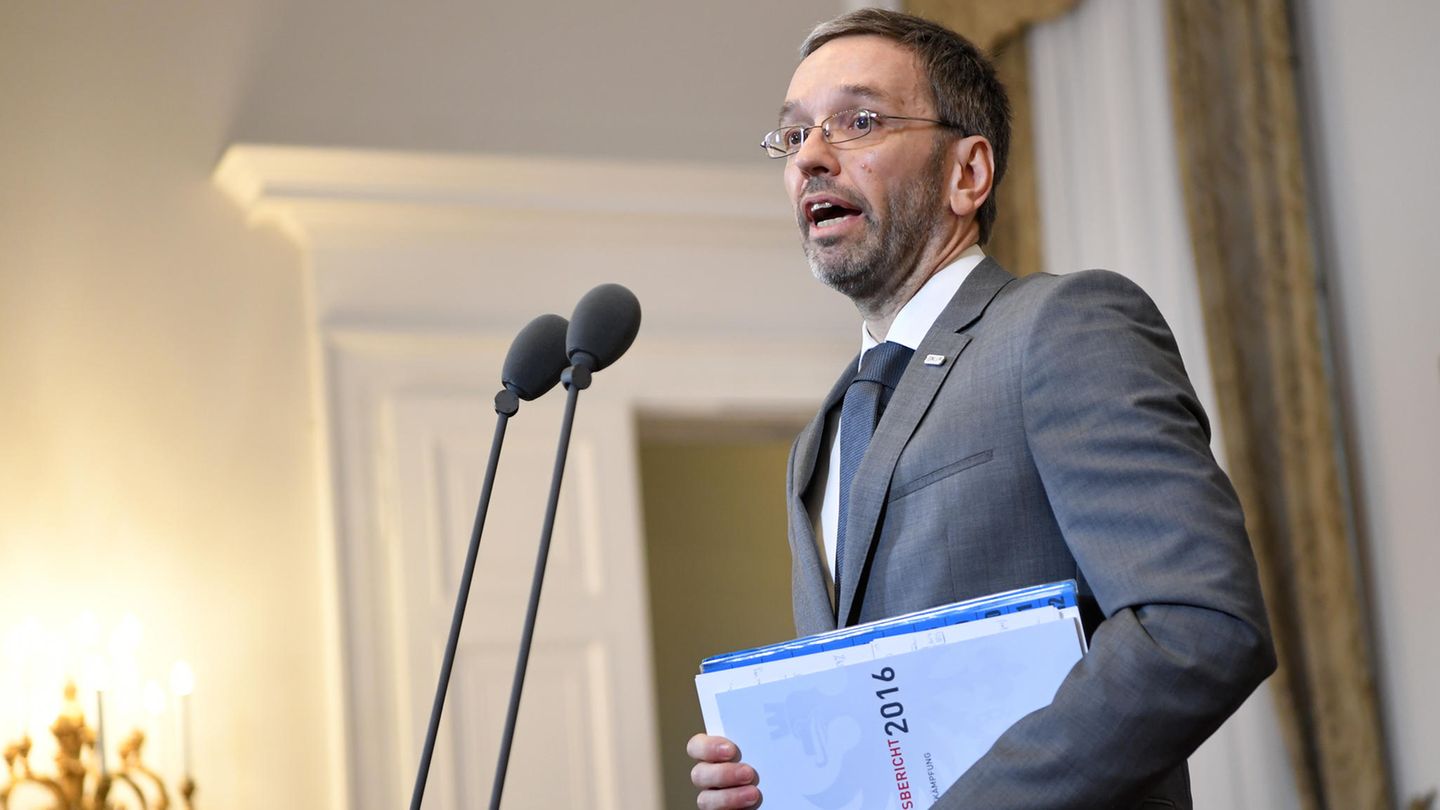 Österreichs Innenminister Herbert Kickl (FPÖ) möchte Flüchtlinge "konzentriert" unterbringen