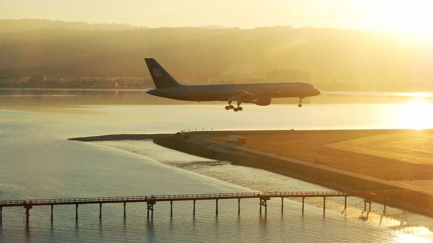 SFO