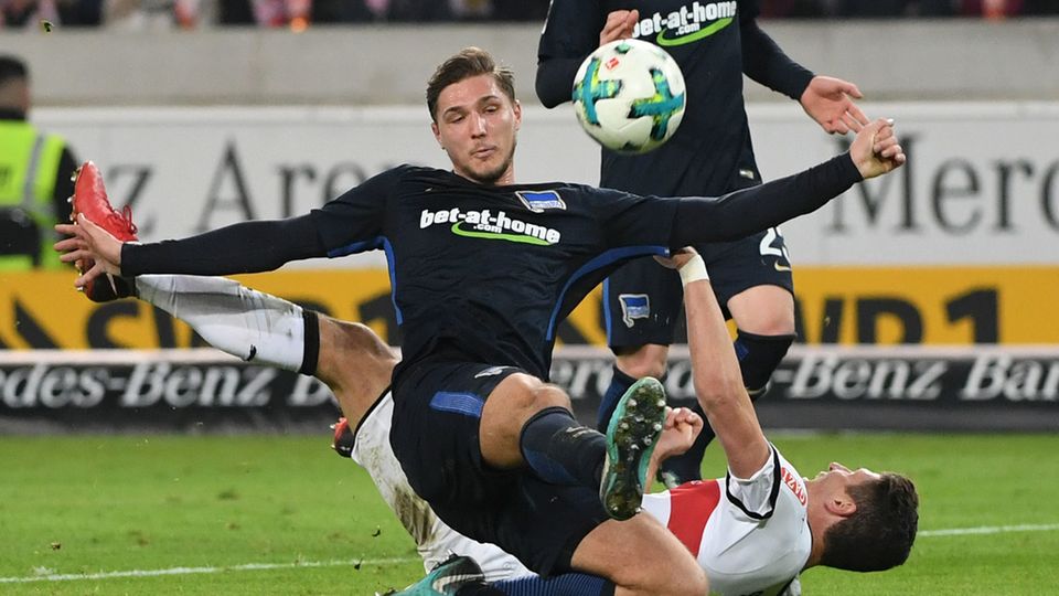 Niklas Stark in der skurrilen und sehr unglücklichen Szene Niklas Stark in der skurrilen und sehr unglücklichen Szene