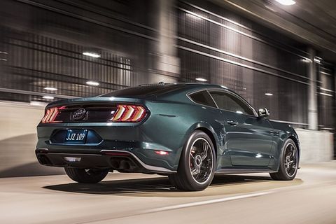 Auf dem Heck prangt das Bullitt-Logo