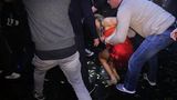 Helene Fischer stürzt im Backstage-Bereich nach der Schlagerchampions-Show im Velodrom Berlin