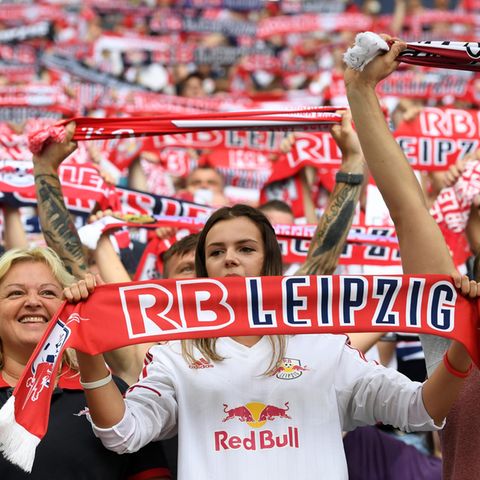 Umfrage: Wird die Bundesliga zur "Frauensache"?